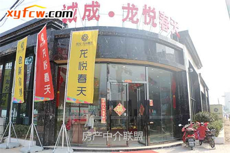 佛山小学书香雅居B区3室2厅1卫65万117m2送车库能分期